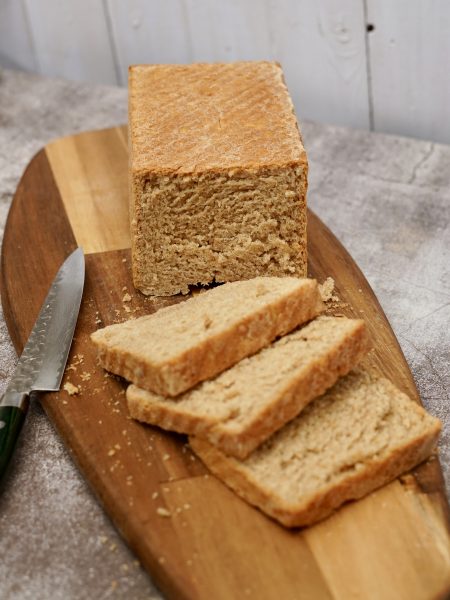 Pain de mie coupé en tranche